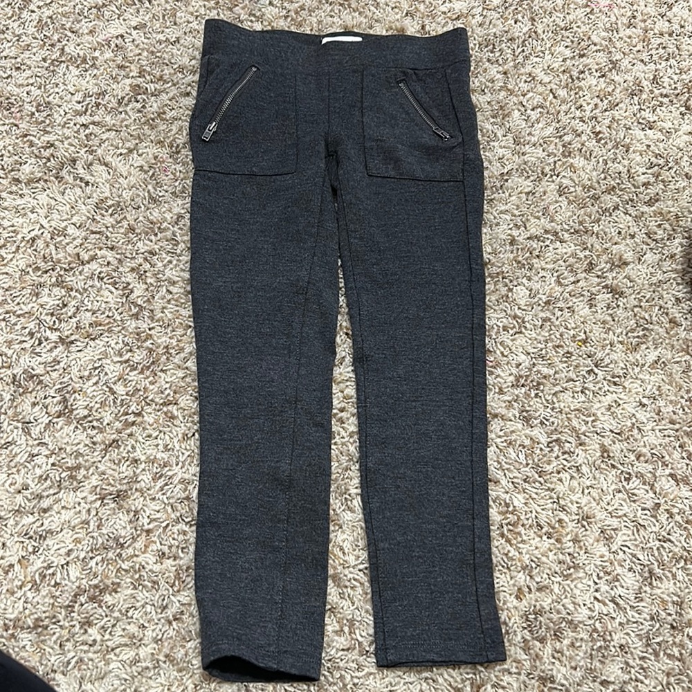 Dark grey jeggings